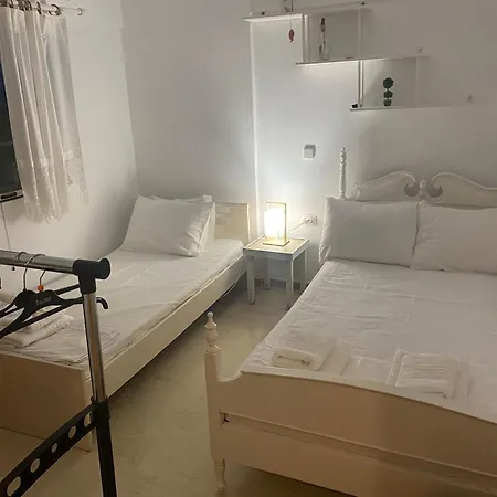 Anna's House Kókkinon Nerón