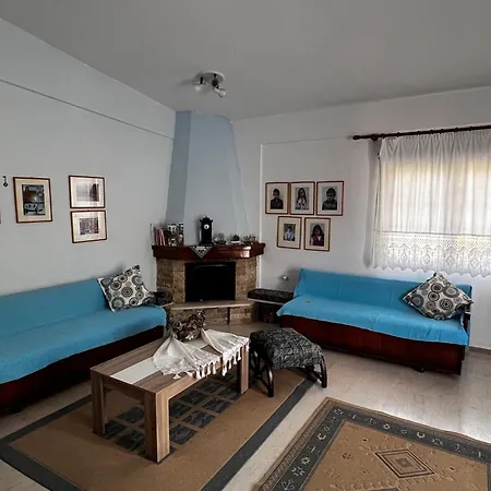 Anna's House بيت للعطل