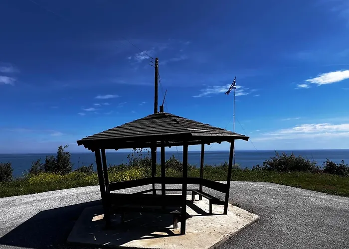 Anna's House * Kókkinon Nerón